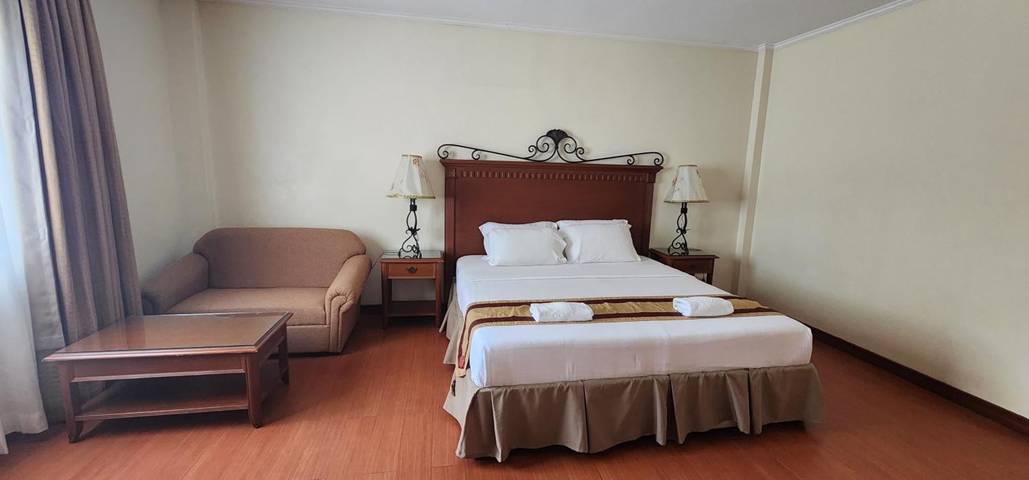 Villa Tomasa Alona Kew White Beach Resort Panglao Bagian luar foto